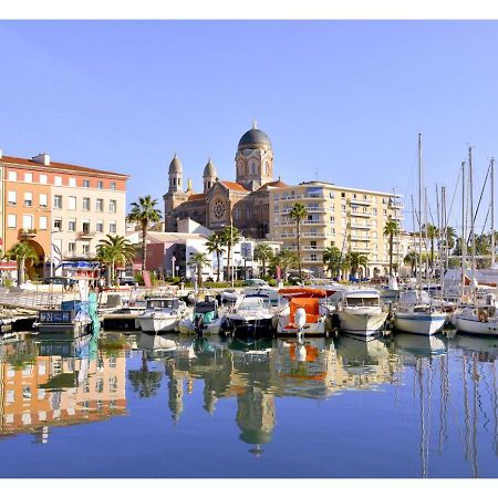 Entre Mer Et Centre-Ville: Charmant Et Lumineux T1 Saint-Raphaël Εξωτερικό φωτογραφία